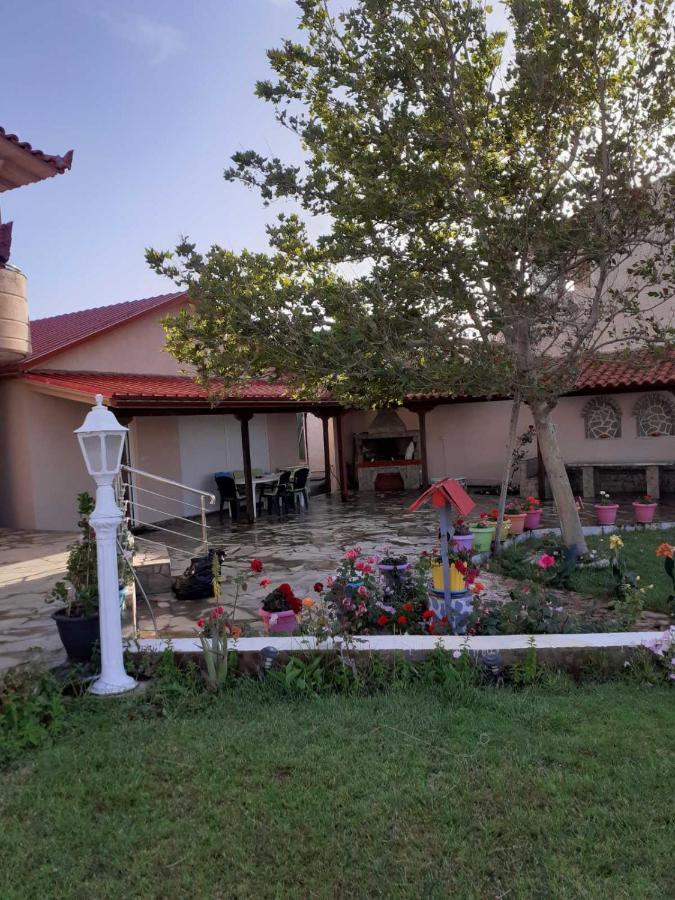 Perigialion Christen House מראה חיצוני תמונה